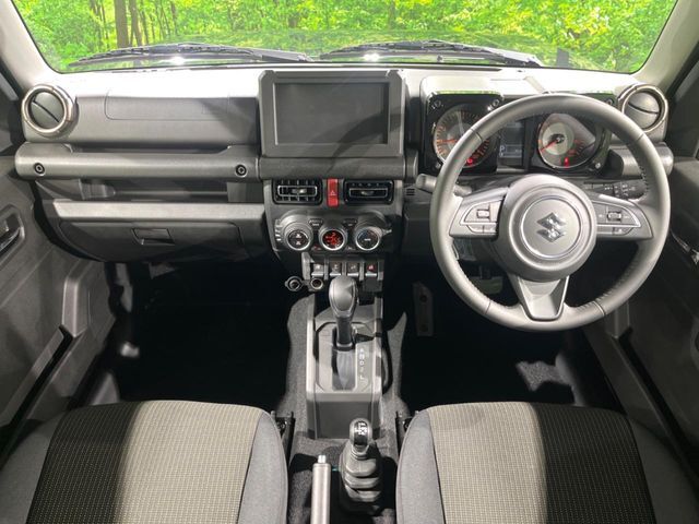 グループ総在庫数約30，000台！！全国の系列店からメーカー・車種問わずご紹介出来るので、あなたにピッタリのお車が見つかるはずです♪まずはお問い合わせ下さい☆