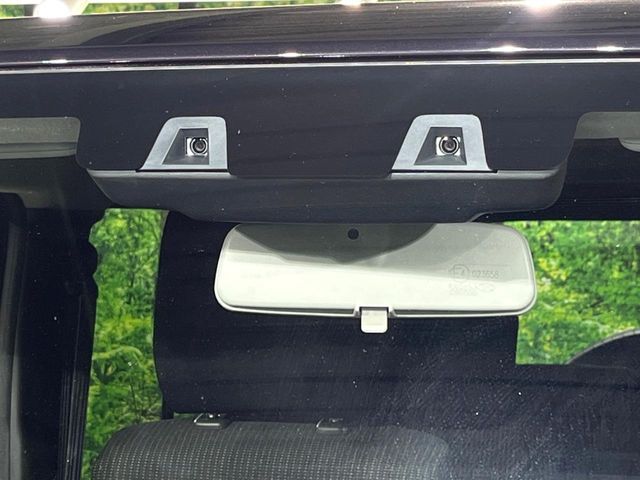 【スズキ　セーフティサポート】走行中に前方の車両等を認識し、衝突しそうな時は警報とブレーキで衝突回避と被害軽減をアシスト。より安全にドライブをお楽しみいただけます。