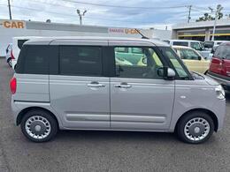 右横からの画像です