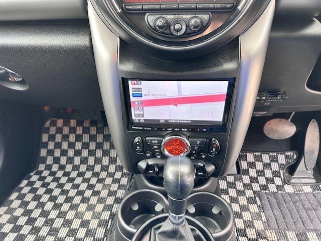 直感的な操作で快適な車内を保てます♪