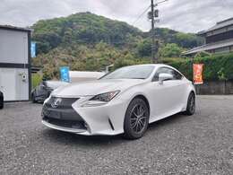 この型のレクサスでは20万キロくらい問題なく走ります。不安な方はハイブリッドバッテリー交換も提案可能です！