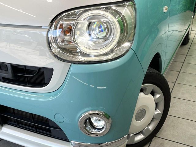 【LEDヘッドライト】悪天候や夜間走行時も良好な視界を確保し安心して運転できる高輝度LEDヘッドライトを装備！点灯速度が早く、消費電力も抑えられています。