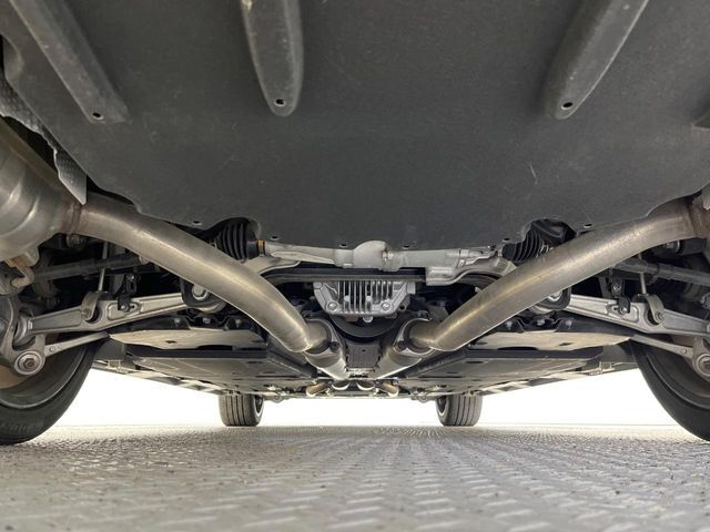 下回りがきれいなうちに、防錆加工の施工がオススメ。降雪地域はもちろん、沿岸部にお住いの方や、趣味でマリン・ウィンタースポーツをされる方にご好評いただいております。