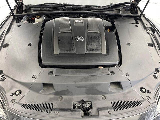 親切・丁寧な専門メカニックスタッフが応対！・車検・点検整備・事故等の修理などアフターサービスも安心。お車のカスタマイズもネクステージのサービススタッフまでご相談ください！