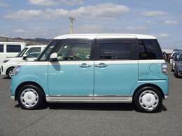 九州トップクラスの大型展示場で高品質車を常時200台を展示しております。当店の他展示車もご覧ください。