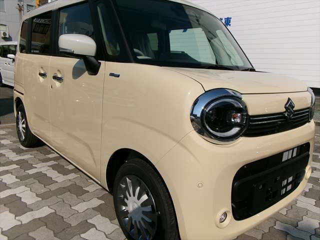 【安さの理由】当店の在庫車両の大半が当社しかできない特別な方法にて仕入れをしております！さらに仕入れは大量仕入方式を採用しておりますので、さらなるコストダウンを実現！お買い得価格でご購入頂けます！