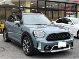 極力経費を抑えて皆さまに還元できるよう、少ないスタッフで運営している関係、多々外出している場合がございます。お急ぎのご用件・ご来店のご予約などは　048-877-2070　までお気軽にお電話ください。