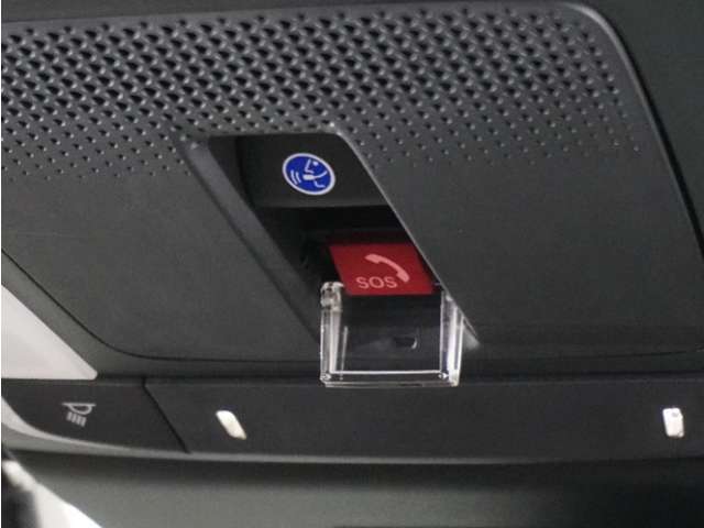 新世代コネクテッド技術「Honda CONNECT」搭載。緊急時にオペレーターのサポートを受けることも可能です。