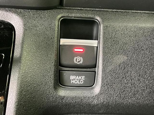 お車に合わせて無料保証以外にも、保証範囲、期間、距離を拡充させた有料保証もご用意しております！中古車の購入が初めてで不安・・・というお客様もご安心ください！