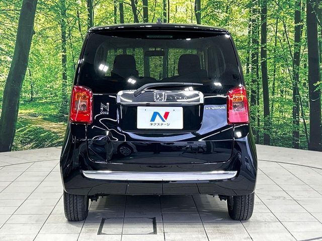 安心の最長10年・走行無制限保証（有償）をご用意。保証内容も充実はもちろん、無料点検＆オイル交換や、年中無休の全国・24時間ロードサービスも付帯されておりますのでご安心下さい。