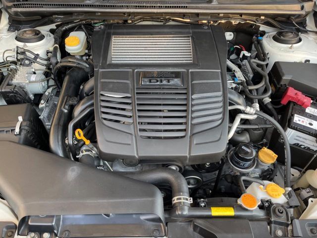 親切・丁寧な専門メカニックスタッフが応対！・車検・点検整備・事故等の修理などアフターサービスも安心。お車のカスタマイズもネクステージのサービススタッフまでご相談ください！