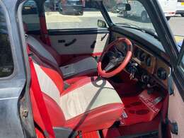 毎週水曜日は定休日となっております。