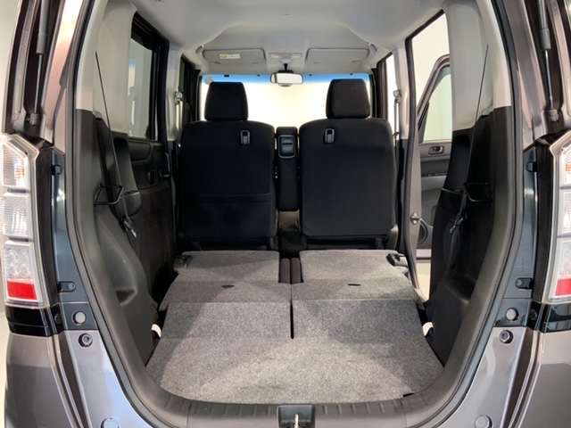 実車の確認は事前のお申し込みが必要です。お問い合わせメール、お電話にてご予約ください。