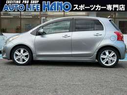 買い取りさせていただいたお車なので、余計な経費がかかってないので、お求めやすい価格です。