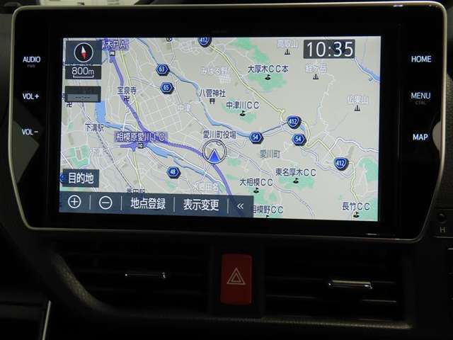 トヨタ純正ナビ装備！地図描写は文字も道もクリアで見やすく、滑らかに表示します。これさえあればもう道に迷わないですみますね♪フルセグで地上波デジタル放送TVもバッチリ綺麗に見れちゃいます♪