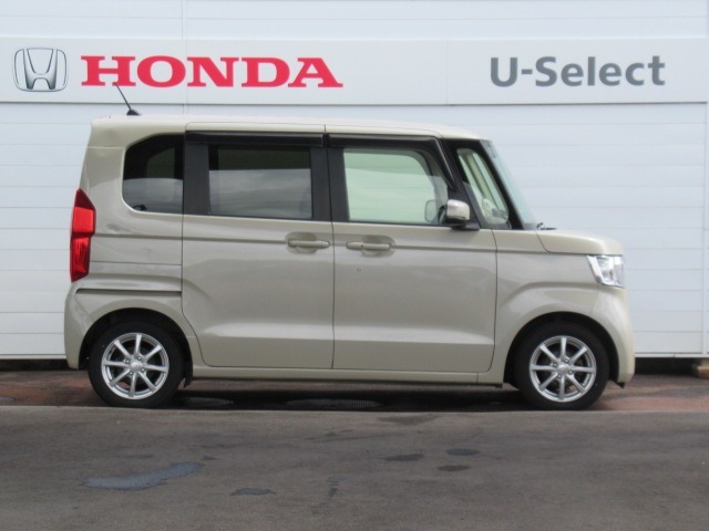 全てのお車が点検整備渡しで「ホッと保証」付き。さらに「ホッと保証プラス」で保証の延長も可能です。