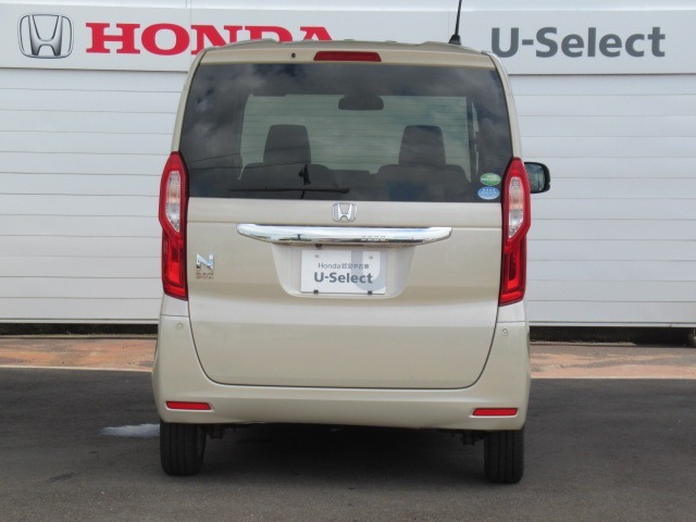 三条燕ICから車で3分。良質な中古車を取り揃えてお待ちしております。