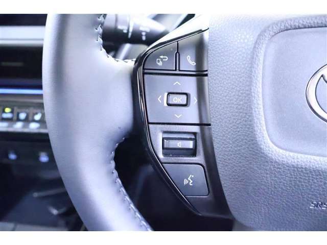 携帯電話を接続するとハンズフリーで通話を楽しめます