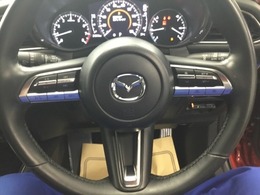 運転席周りも、雰囲気がいいでしょう。