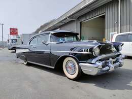 希少なコンチキット、バイザーがついています。揃えようとするとかなり高額になります。