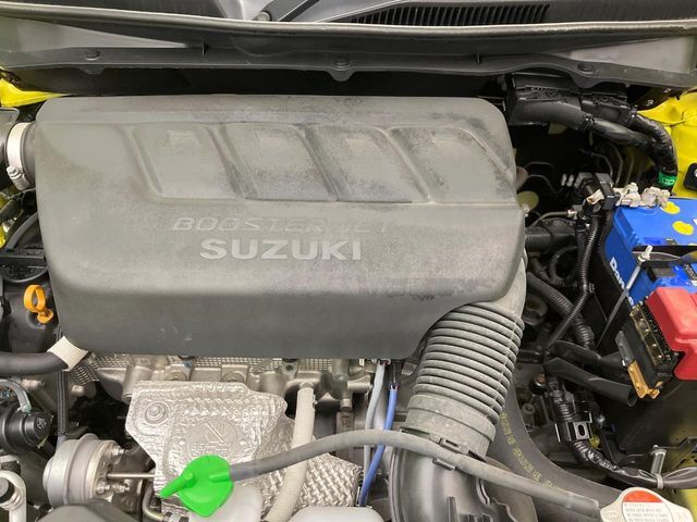 親切・丁寧な専門メカニックスタッフが応対！・車検・点検整備・事故等の修理などアフターサービスも安心。お車のカスタマイズもネクステージのサービススタッフまでご相談ください！