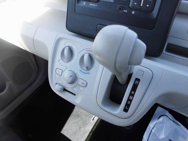 お問い合わせや質問もお気軽にご連絡下さい。(株)エルカーショップバイセル　フリーダイヤル0buy@daidonet.co.jp　営業時間9：00-19：00066-9704-914202　メール