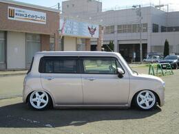 イデアル極車高調ワンオフ加工.ワンオフキャンバーアクスルキット.ワンオフフロントロアアーム.フレーム加工.前後インナー切上加工.燃料パイプワンオフ加工.フロントキャンバー7度、リア9度.ブレーキキット