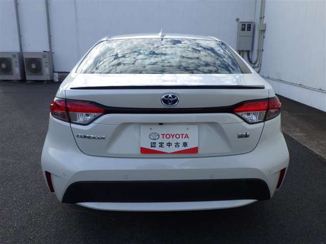 すぐ乗れる中古車も当店はラインナップ！！全車1年距離無制限保証付き！まるまるクリンで内外装キレイ！マイカーローンは最短15分で審査可能！お車のことならまず当店にご相談ください！