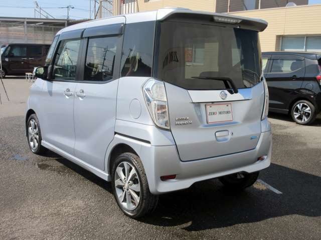 【購入後も便利】当店は購入後も整備工場・鈑金工場もご用意していますので、修理・整備・事故修理・保険修理・ワンポイント鈑金・鈑金塗装・オールペイントなども購入後も対応できます。