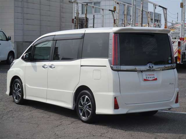 『任意保険　割賦　JAF　メンテナンスパック』などお車を使用するお客様のお役に立つ商品も充実しております♪