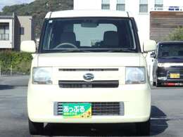 毎日全国の仕入れ先から厳選した車を仕入れしております！プロの査定士の検査を受けた車を仕入れ、入庫後も社員が1台1台を走行チェックや状態確認・装備確認などを入念に行います。