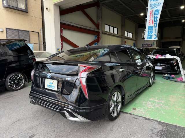 常時50台以上の在庫車両が御座います！！全国の仕入れネットワークに加盟しておりますので在庫にないお車もお探し致します！！
