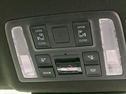 【両側パワースライドドア】スマートキーや運転席のスイッチで後席両側スライドドアの開閉が可能♪電動だから力を入れてドアを開ける必要が無く、小さなお子様でも簡単に開け閉めでき快適です♪