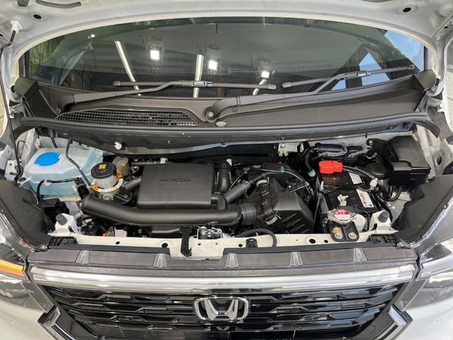 親切・丁寧な専門メカニックスタッフが応対！・車検・点検整備・事故等の修理などアフターサービスも安心。お車のカスタマイズもネクステージのサービススタッフまでご相談ください！