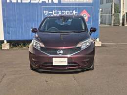ご来店の上、展示車をご確認希望の際は商談予約中や商談などで展示車が搬出されてたりする場合がございますので、事前にお電話頂き、ご希望の展示車とご来店の日時などをお教え願います。