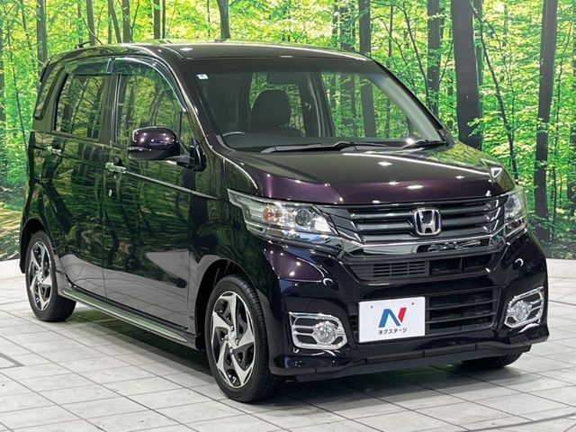 大好評のボディコーティング「弾スプラッシュコート」もご納車までに施工可能。通常のガラスコートと異なる、耐久年数6年の無機質ガラスコーティングが、ボディをキレイな状態に保ってくれます。