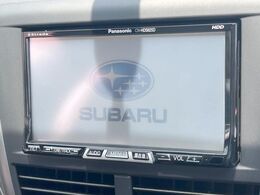 【純正パナソニックHDDナビ】人気の純正ナビを装備しております。ナビの使いやすさはもちろん、オーディオ機能も充実！キャンプや旅行はもちろん、通勤や買い物など普段のドライブも楽しくなるはず♪