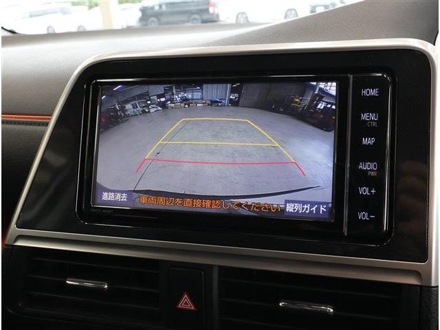 バックカメラ装備で駐車をサポート！