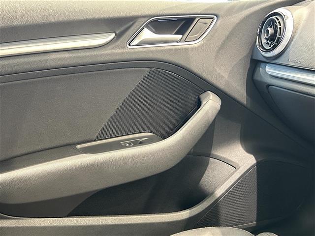 ぜひ厳選したドイツプレミアムブランドのお車を、見て・触って・比べてください！