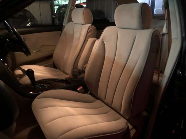 カーセンサーの無料通話からご連絡お待ちしてます＾＾毎日、車のメンテや納車準備に全力で取り組んでいます！忙しくてすぐに電話に出れないこともありますが、折り返しますのでご了承くださいませ。