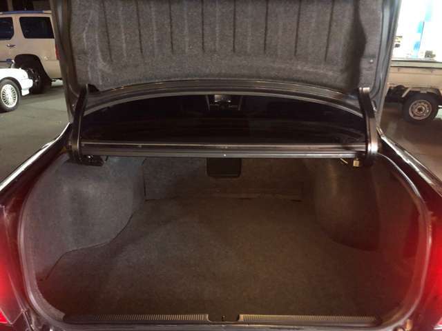 本社は東広島市黒瀬町、黒瀬支所からすぐです！展示場は本社から車で約5分、東広島呉道路、黒瀬ICより熊野方面に直進で約1分！ソーラー発電の下がずらずら並んでいるのが越智モータースです＾＾