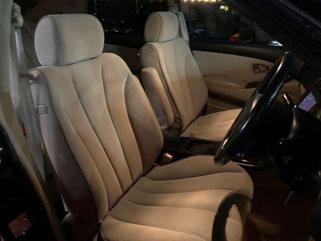 座り心地の良い上質なシートは、三菱パーソナルサルーンのフラッグシップであることを実感できる。