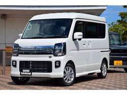 ●当店ではスマホにてInstantLiveによる中継型ライブ商談を取り入れております。スマホを介して動画にて車両をご覧いただきご来店いただく事の難しい遠方のお客様にも安心して購入頂けます。