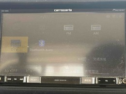 キーレスアクセス装備でドアの施錠もカギの差し込み不要です！