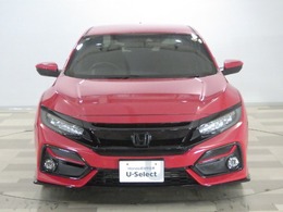 右フロントピラー交換と右センターピラー修正を含む右側面に板金修理歴がございます。実車でのご確認をお願い致します。