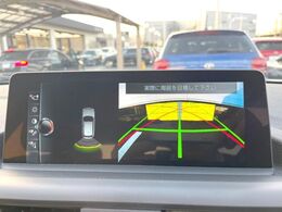 ●バックカメラ：便利な【バックカメラ】で安全確認もできます。駐車が苦手な方にもオススメな便利機能です。