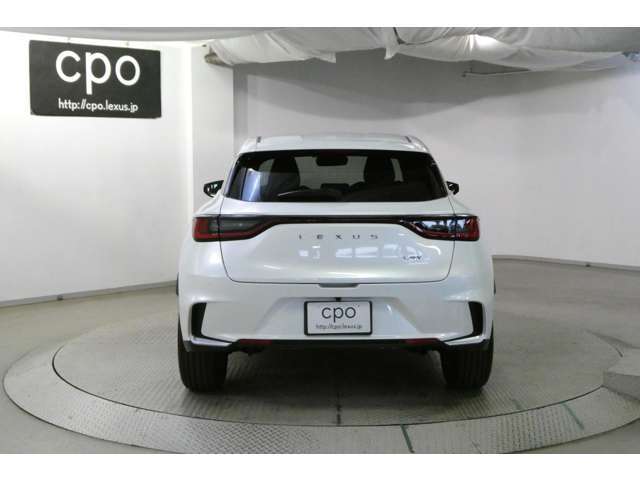 あらゆるシーンで味わえる、思い通りの操舵感ドライビングの愉しさが、レクサスの魅力です。