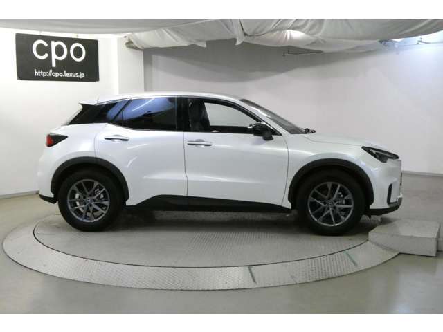 上質で洗練された快感の走りが心を揺さぶり高揚感をもたらします。