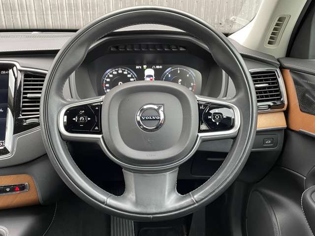 バックオーダーをご利用いただければ、希少なお車や、特定の装備のついたお車など、お客様からのご要望に応じて全国ネットワークからお探しさせて頂きます