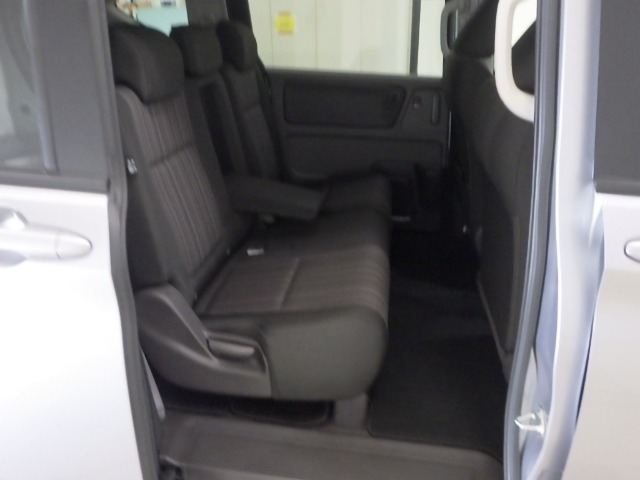 【希少で人気のベンチシート】禁煙使用で内装キレイです(^^♪ぜひ実車をご覧ください！